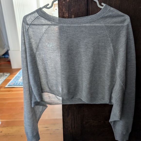 Grey lightweight cropped All Saints knit top - Picture 2 of 3